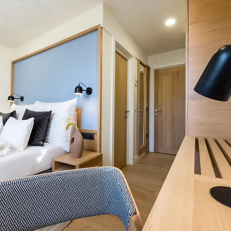 Hotel Isabella Boutique 3*